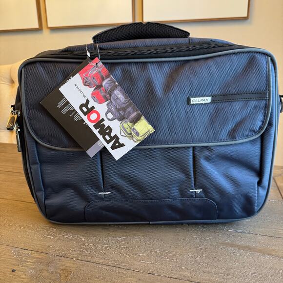 CALPAK NWT Magno Armor Laptop Bag Briefcase Padded Pockets Adjustable Strap - Picture 1 of 13